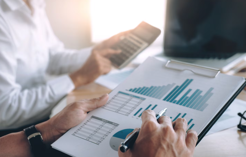 evaluación financiera y fiscal